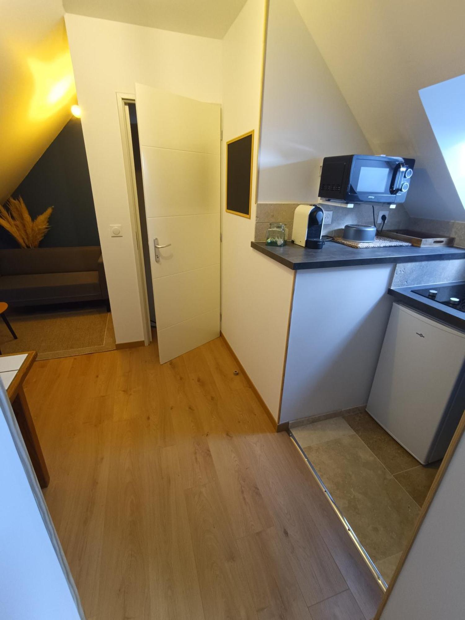 Au Cosy Apartment Autheuil-Authouillet Екстериор снимка